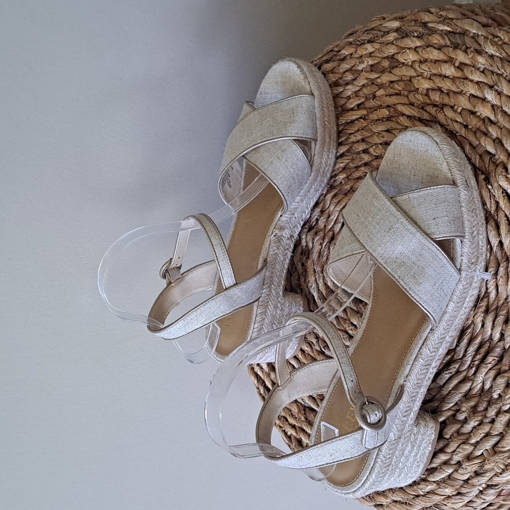 NWOT J.Crew Factory Beige Platform Espadrille Block 2.5" Heel Sandals S-9.5‎